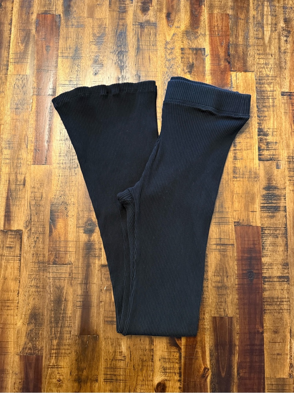 🍒PINK by VS flare ribbed Leggings. Rare Y2K find Women's sz S Black casual cozy